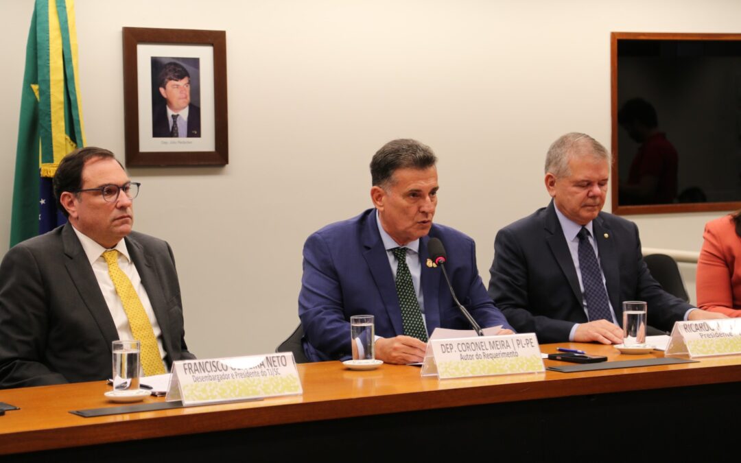 TJPE apresenta na Câmara projeto que zerou feminicídios em Caruaru e será expandido, com apoio do Consepre